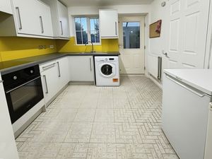 Photo 31- click for photo gallery